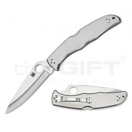 Spyderco Endura 4 zsebkés VG-10-es penge (60-62 HRC)